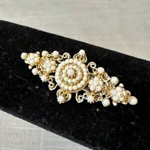 Vintage Florenza Gold and White Filigree Brooch